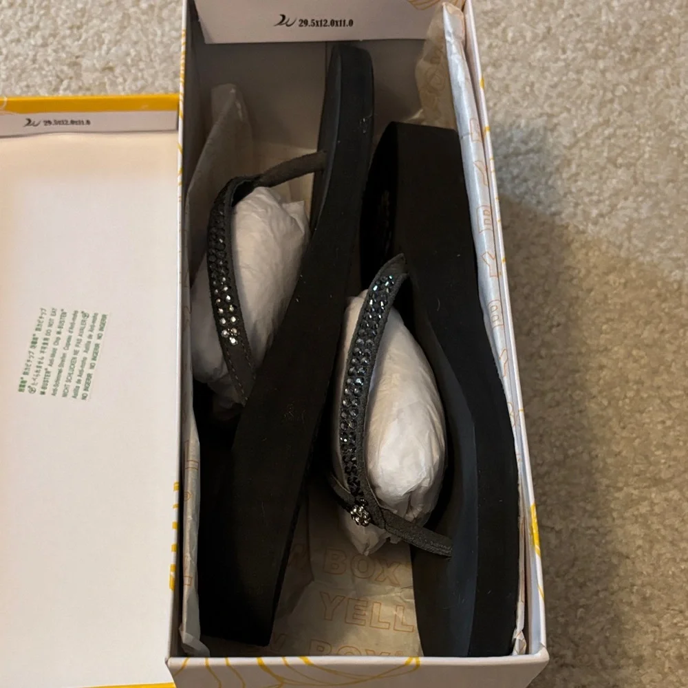 Yellow Box Black Sandals with Sparkling Accents - Picture 4 of 4